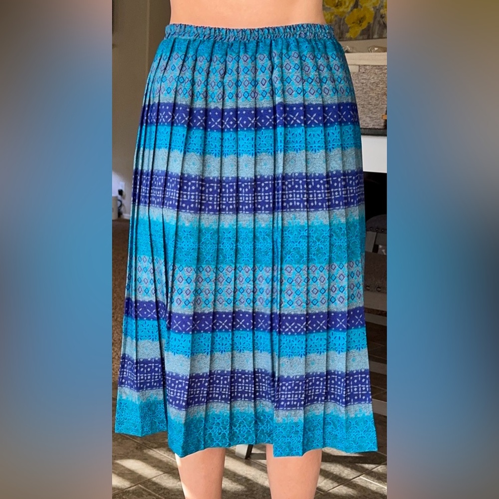 Vintage Blue Patterned Pleated Midi Skirt M 10 6